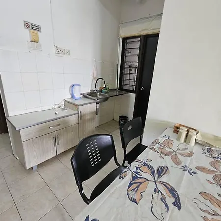 Homestay Nilai, Airport Klia And Klia2 Exterior photo